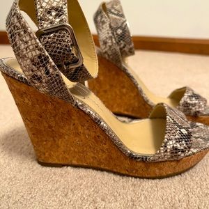 Jessica Simpson, size 8